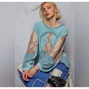 POL Teal Blue Floral Print Peace Patch TOP